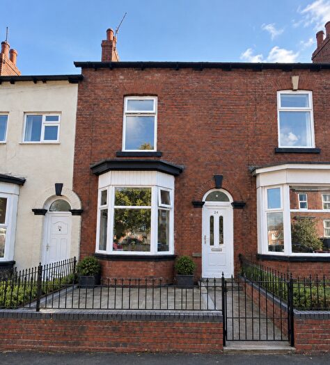 4 Bedroom House To Rent In Woodhead Road, Sheffield, South Yorkshire, S2