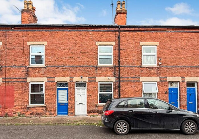 3 Bedroom Terraced House For Sale In Cross Street, Skegness, Lincolnshire, PE25