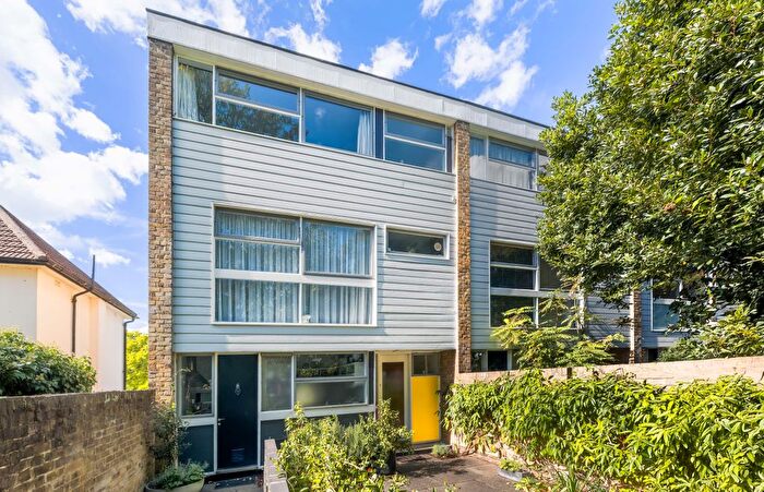 4 Bedroom Detached House For Sale In Foxes Dale, London, SE3