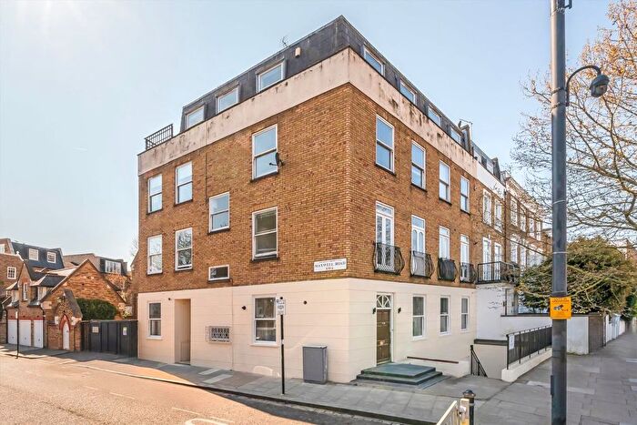 2 Bedroom Flat For Sale In Fulham Road, Fulham, SW6