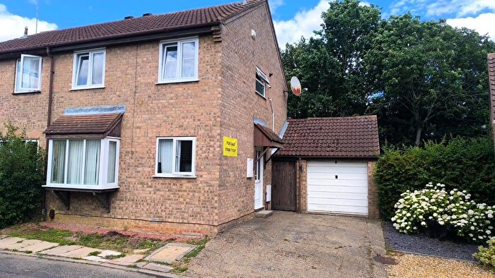 2 Bedroom Semi-Detached House For Sale In Sellers Grange, Peterborough, PE2