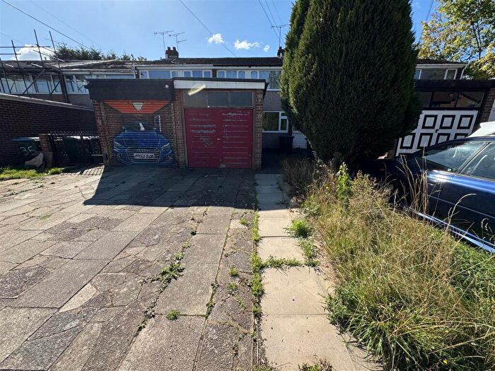 3 Bedroom Terraced House For Sale In Branstree Drive, Holbrooks, Coventry, CV6