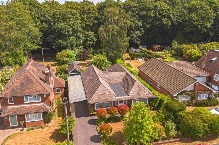 3 Bedroom Detached Bungalow For Sale In Park Lane, Hazlemere, HP15