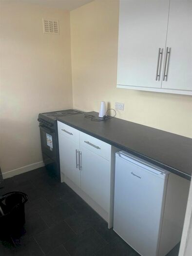 1 Bedroom Flat To Rent In Corona Road, Old Swan, Liverpool, L13