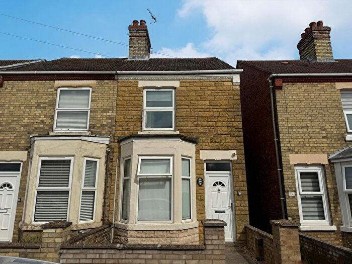 4 Bedroom Property For Sale In West Parade, Peterborough, Cambridgeshire, PE3