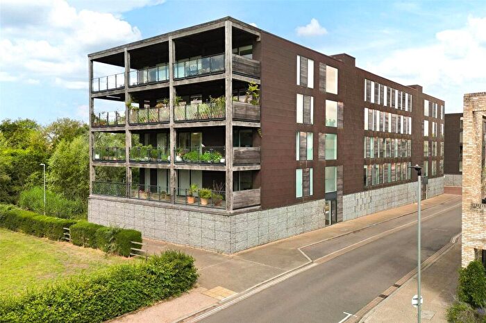 2 Bedroom Apartment To Rent In The Copper Building, Kingfisher Way, Cambridge, Cambridgeshire, CB2