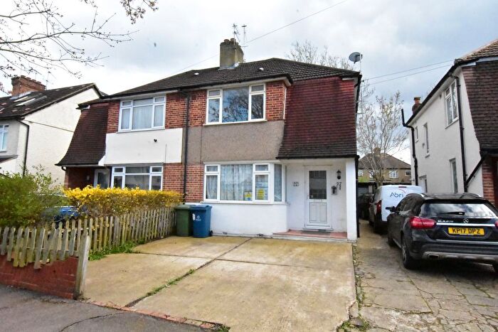 3 Bedroom Semi Detached House For Sale In Brook Drive, Harrow, HA1