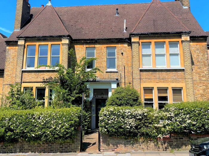 Studio To Rent In Adelaide Avenue, Brockley, London, SE4