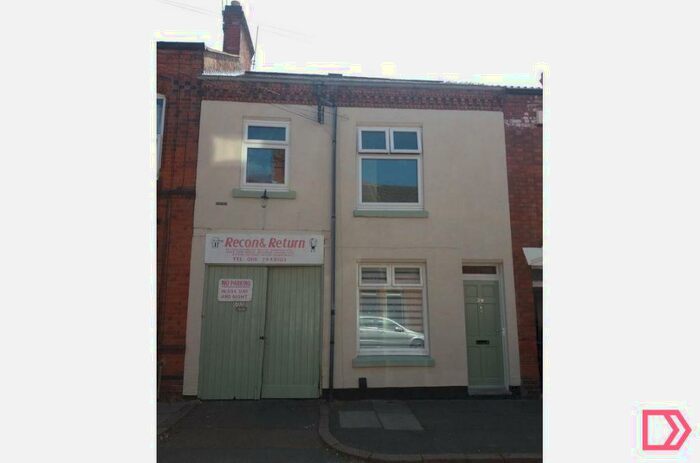 4 Bedroom Terraced House To Rent In Avenue Road Extension, Clarendon Park, Leicester, Leicestershire, LE2