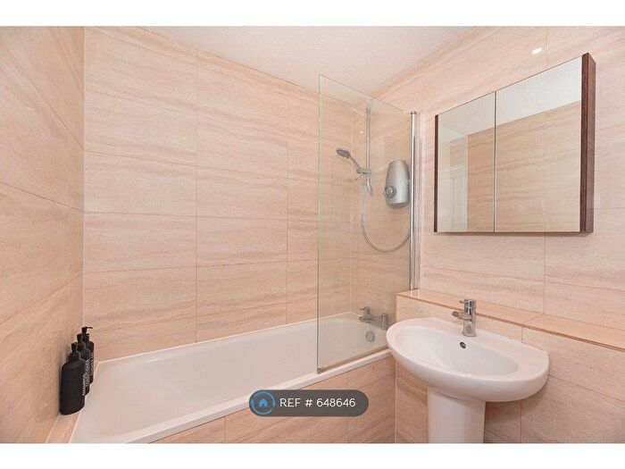 1 Bedroom Flat To Rent In Stanhope Road, Croydon, CR0