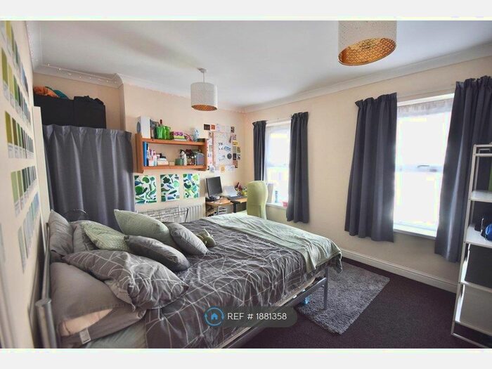 4 Bedroom Terraced House To Rent In Cyfarthfa Street, Cardiff, CF24