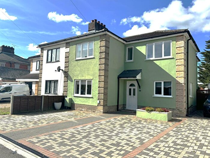 3 Bedroom Semi-Detached House To Rent In Crabbe Street, Ipswich, IP4