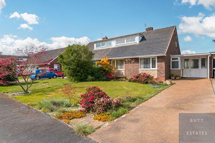 3 Bedroom Semi-Detached House For Sale In Sanson Close, Stoke Canon, Exeter, EX5