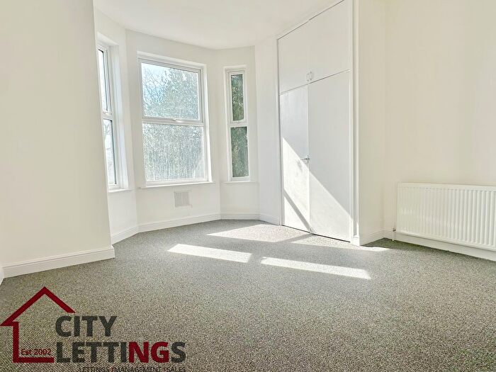 1 Bedroom Flat To Rent In Alpha Terrace, Arboretum, NG1