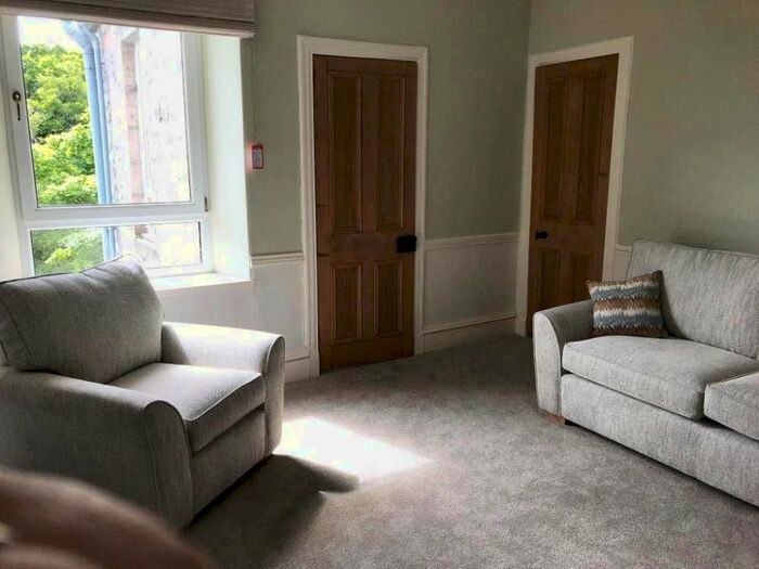 1 Bedroom Flat To Rent In Union Grove, Flat F, Top Floor, Aberdeen, AB10
