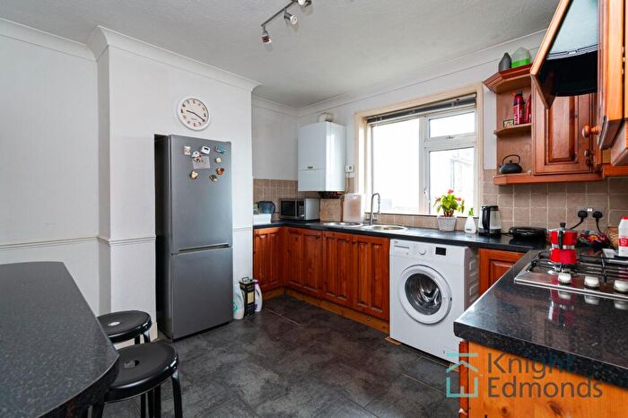 2 Bedroom Terraced House To Rent In John Street, Maidstone, ME14