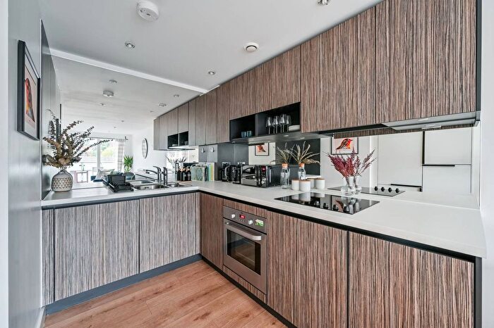 1 Bedroom Flat To Rent In Conington Road, Lewisham, London, SE13