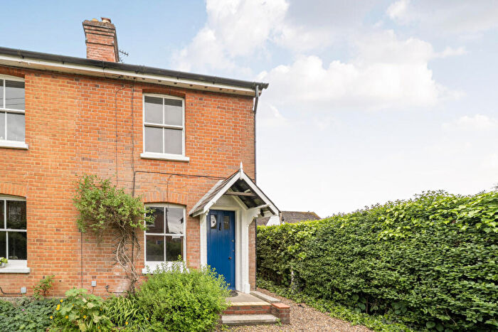 3 Bedroom End Of Terrace House For Sale In Mildmay Terrace, Hartley Wintney, RG27