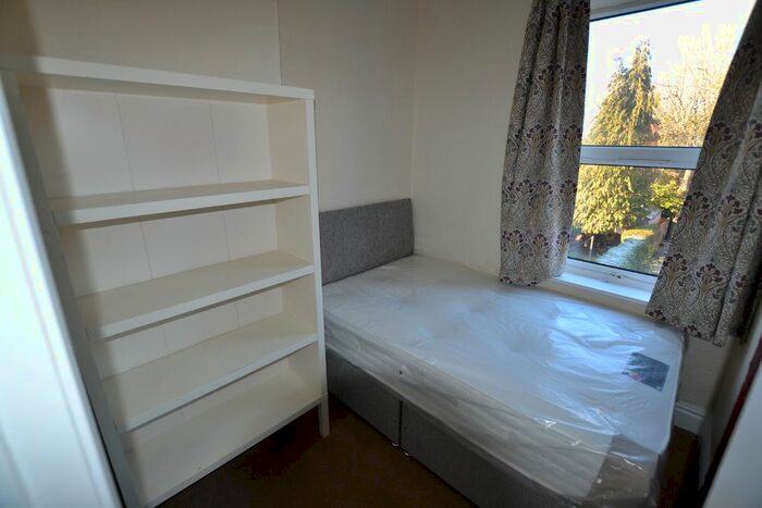 1 Bedroom Flat To Rent In Shirley Road, Birmingham, #, B27