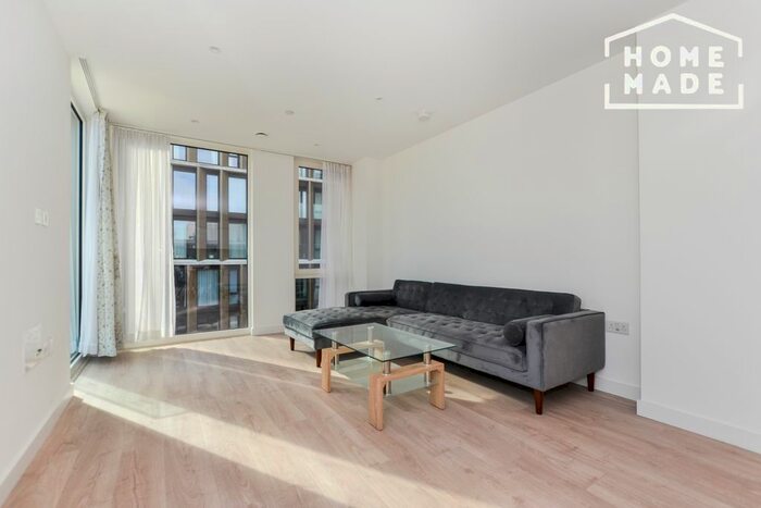 2 Bedroom Flat To Rent In Bond Apartments, Perceval Square, College Road, HA1