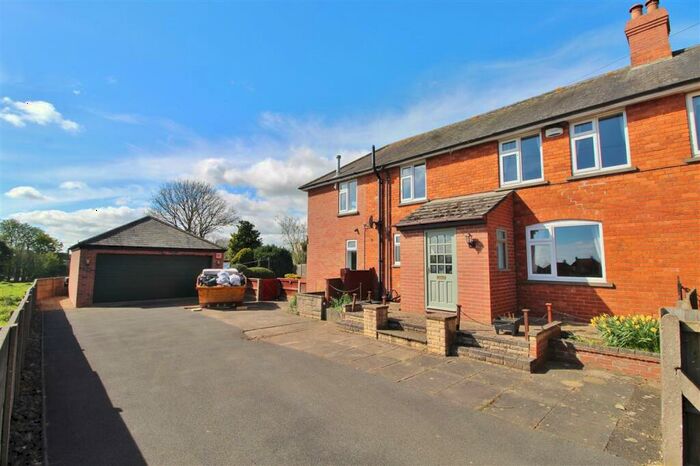 3 Bedroom Semi-Detached House For Sale In Broadland House, Colsterworth Road, Stainby, NG33