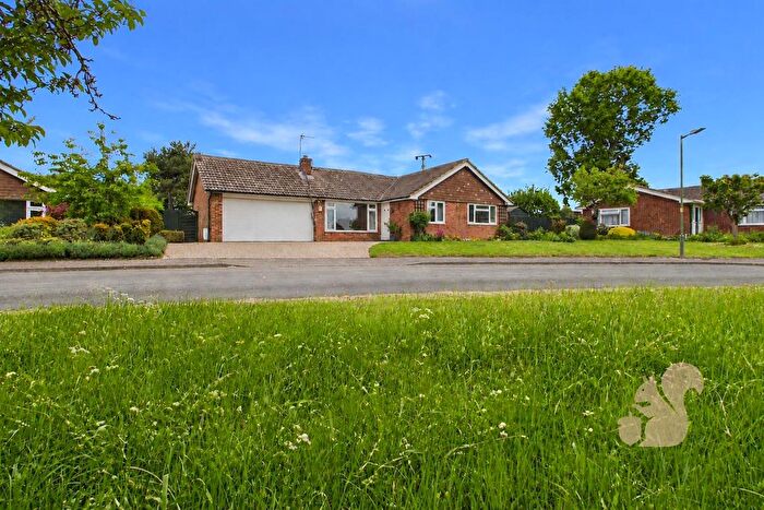 3 Bedroom Detached Bungalow For Sale In Gotsfield Close, Acton, CO10
