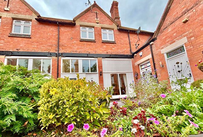 2 Bedroom Character Property To Rent In Caldecote Hall Drive, Caldecote, CV10
