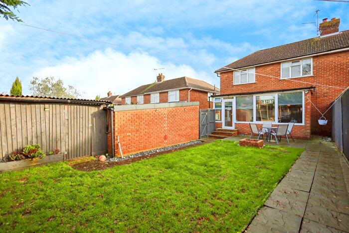 3 Bedroom Semi-Detached House For Sale In Battle Crescent, Hailsham, BN27