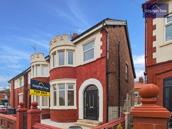 3 Bedroom Semi-Detached House For Sale In Gorse Road, Blackpool, FY3