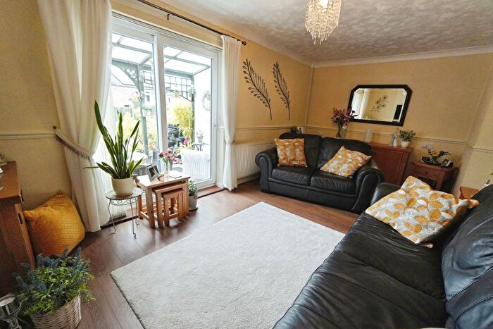 2 Bedroom Terraced House For Sale In Barlow Close, Rubery, B45