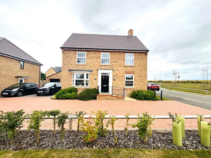4 Bedroom Detached House For Sale In Stoneman Way, Ramsey, Huntingdon, PE26