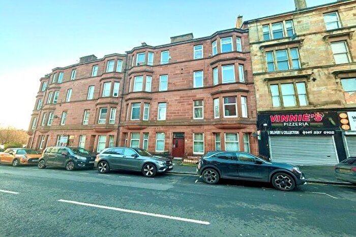 2 Bedroom Flat To Rent In Cathcart Road, Glasgow, G42