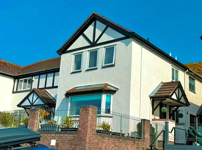 2 Bedroom House For Sale In Lon Vardre, Deganwy, Conwy, LL31