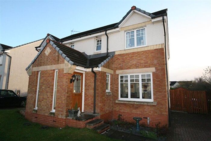 3 Bedroom Semi-Detached House To Rent In Macdonald Court, Larbert, FK5