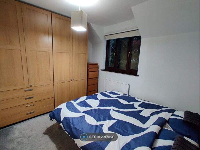 2 Bedroom End Of Terrace House To Rent In St. Michaels Close, London, E16