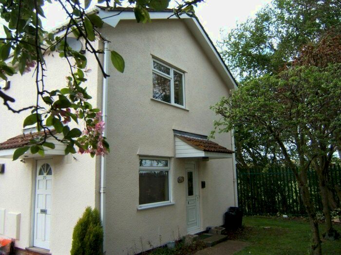 1 Bedroom Flat To Rent In Beauchamps Drive, Wickford, SS11