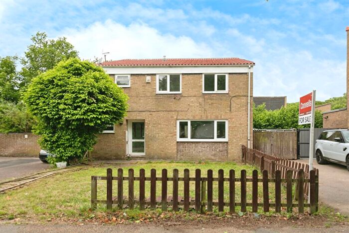4 Bedroom Detached House For Sale In Manshead Court, Stony Stratford, Milton Keynes, MK11