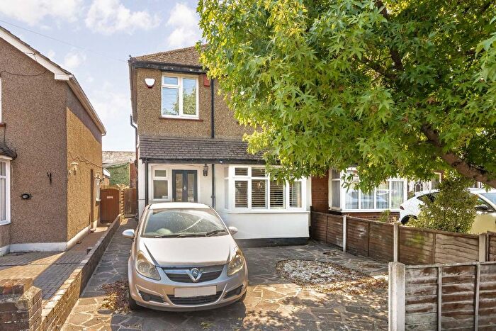 3 Bedroom Property To Rent In Chesterfield Road, Ashford, TW15
