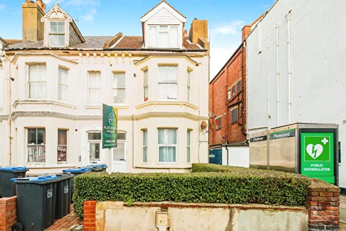 1 Bedroom Apartment For Sale In Rowlands Road, Worthing, BN11