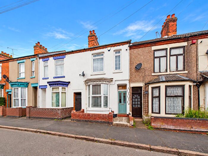 2 Bedroom Terraced House For Sale In Lodge Road, Rugby, CV21