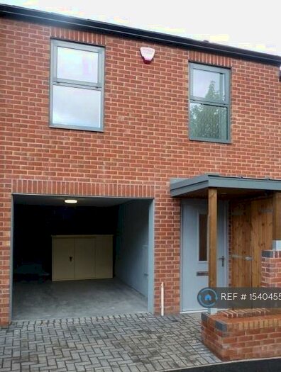 3 Bedroom Terraced House To Rent In Commonside, Sheffield, S10