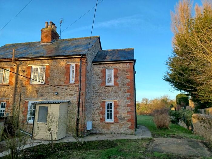 3 Bedroom Semi-Detached House To Rent In , SN7