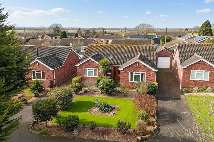 3 Bedroom Detached Bungalow For Sale In Barley Close, Cantley, Norwich, NR13