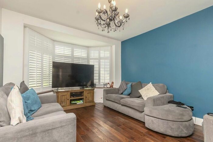 6 Bedroom Terraced House To Rent In Manor Farm Road, Wembley, HA0