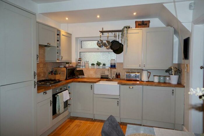 2 Bedroom House To Rent In Gleadless Road, Heeley, Sheffield, S2