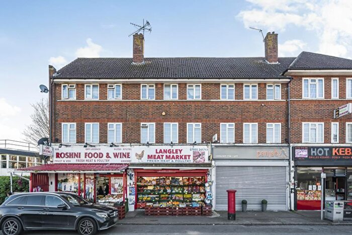 2 Bedroom Flat To Rent In Slough, Berkshire, SL3