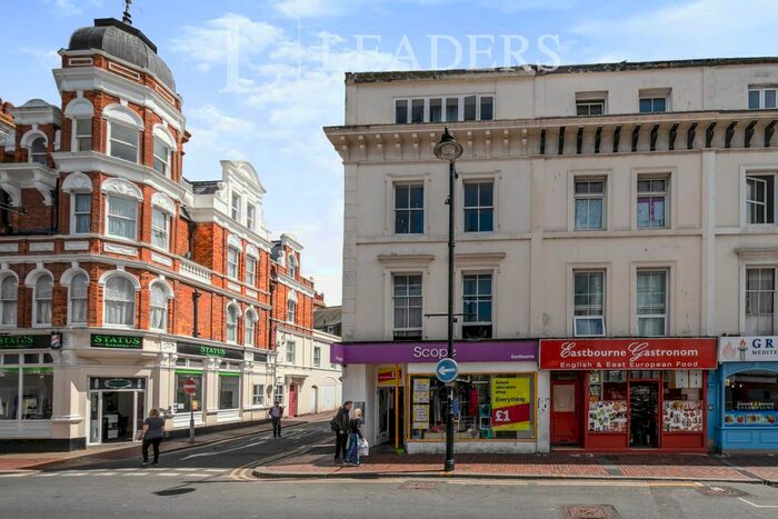 2 Bedroom Flat To Rent In Elms Road, Eastbourne, BN21