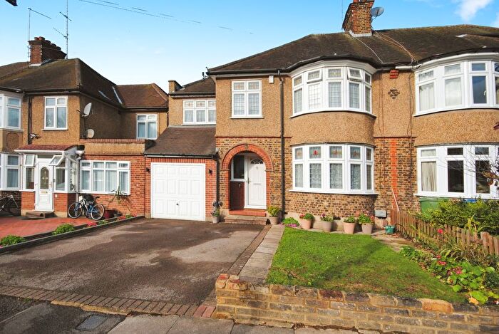 4 Bedroom Semi Detached House For Sale In Swiss Avenue, Watford, WD18