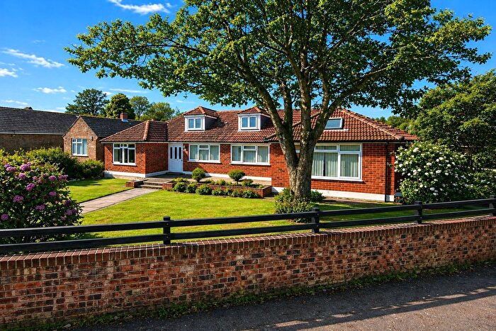 4 Bedroom Detached House For Sale In Springhill, Elstead, Godalming, Surrey, GU8
