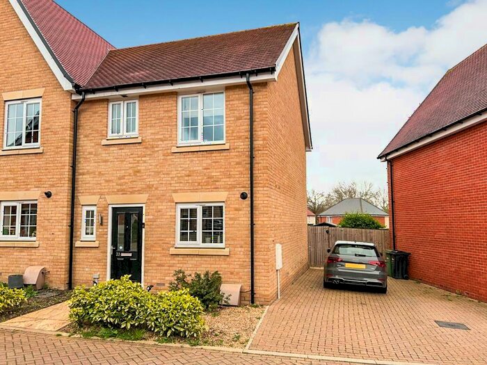 3 Bedroom Semi-Detached House To Rent In Nightingale Drive, Halstead, CO9